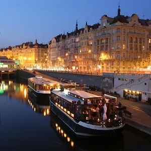 Botel Boat Matylda, Prag